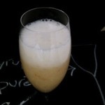 Champagne apéritif with rose syrup and lychee purée (February 11, 2012)