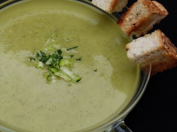 zucchini and sorrel velouté, simple soup by chef morgan