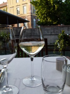 white wine glass