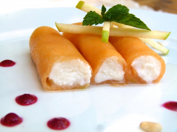 melon and honey-ricotta cannoli (with raspberry coulis) chef morgan