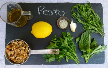 pesto ingredients