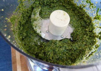 food processor pesto