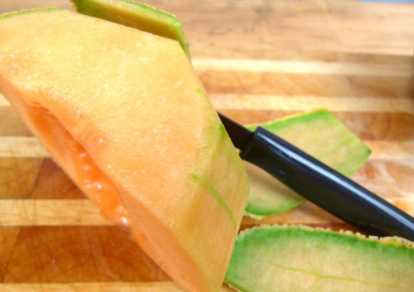 cut cantaloupe