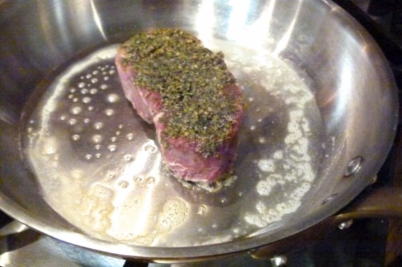 pan sear steak au poivre vert