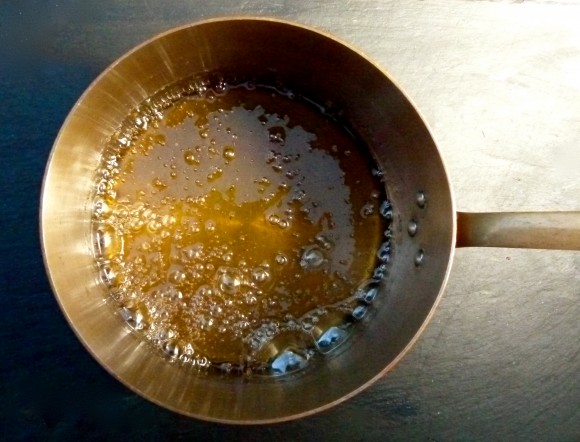 carmel sauce ingredients wet sand over heat